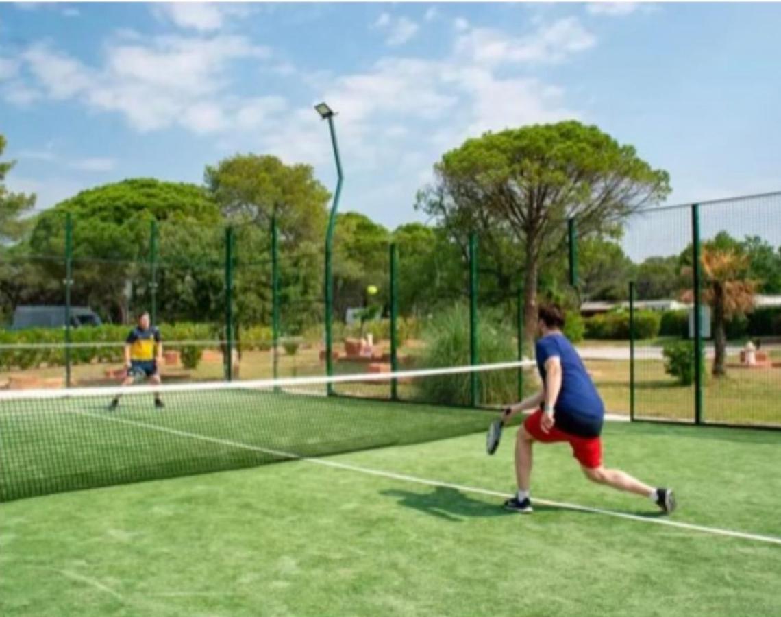 Camping Oasis Village Puget-sur Argens Ngoại thất bức ảnh